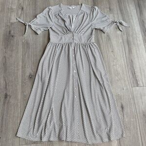 SPENCER + SHAW | Black & White Polka Dot Dress